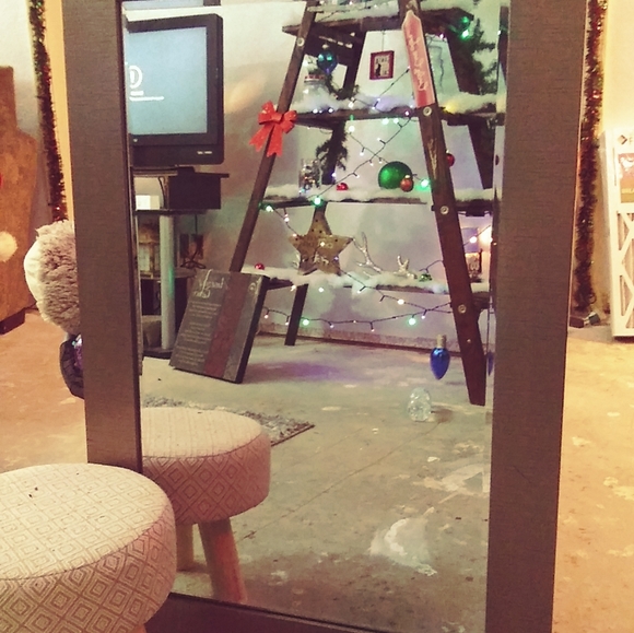 Mirror - Picture 3 of 5